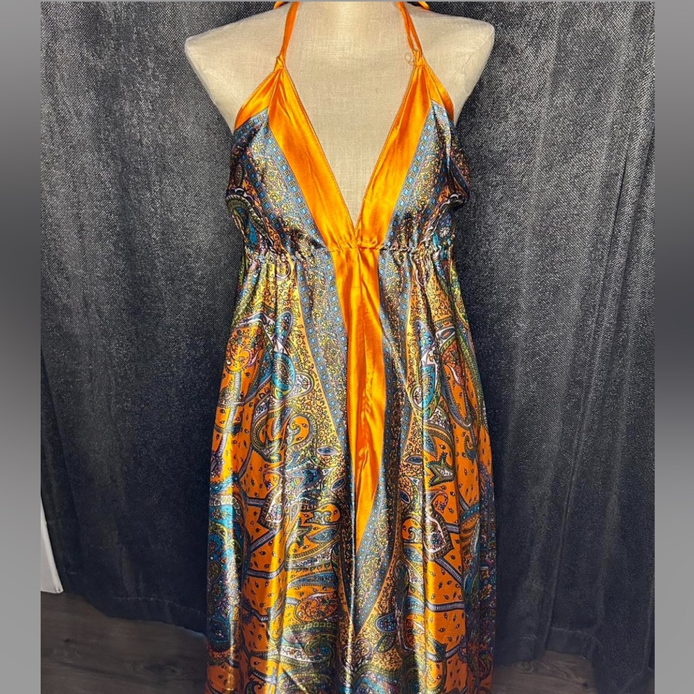 Vibrant Paisley Maxi Dress
